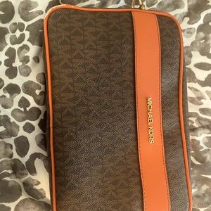 Brown/Orange Michael Kors messenger bag